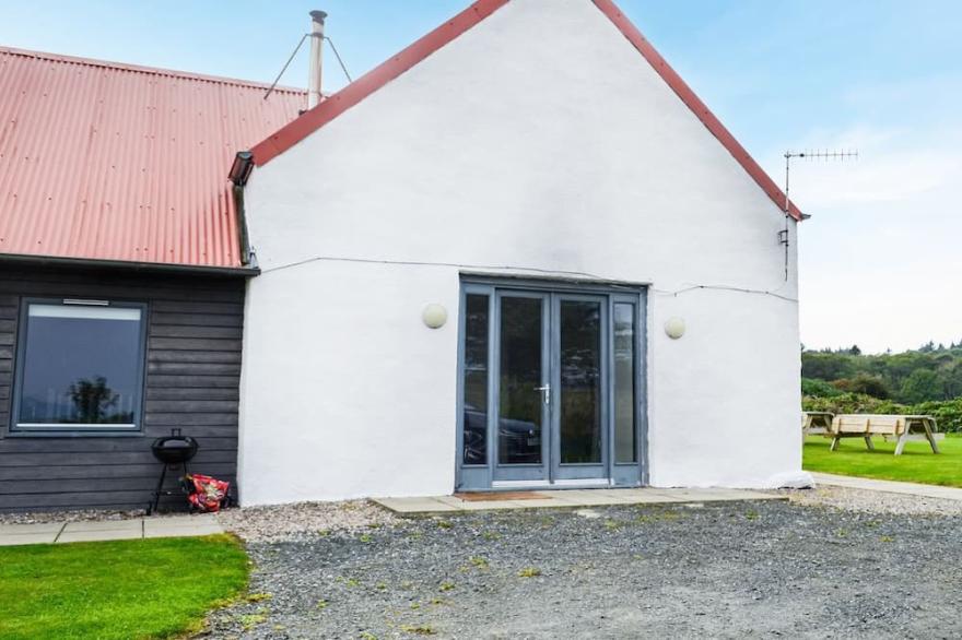 2 bedroom accommodation in Achamore