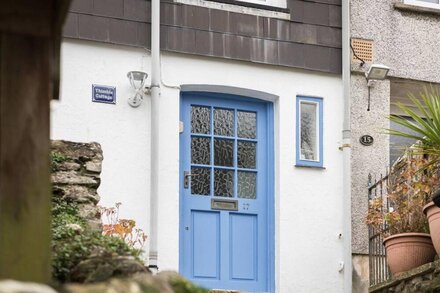 THIMBLE COTTAGE, family friendly, with open fire in Mevagissey