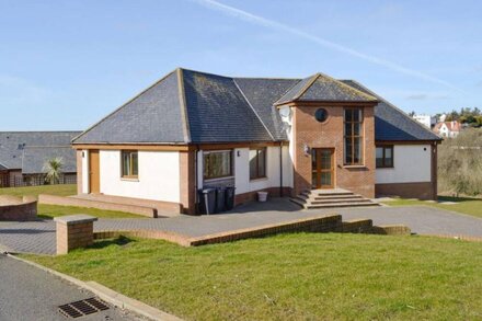 5 bedroom accommodation in Portpatrick, near Stranraer