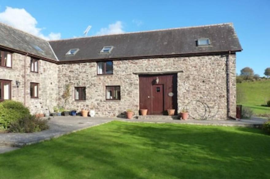 Lovely converted barn with plenty of space for relaxing