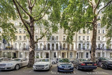 Refurbished Studio Apartment, A Minute From Harrods Knightsbridge