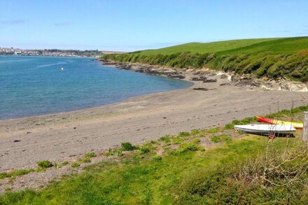 A Hidden Gem -- Cornish Cottage with Private Shared Valley and Beach - REDUCTION