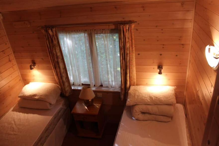 5* Shorefield Park - Fantastic 3 Bed Lodge (Sleeps 6) - Private WIFI