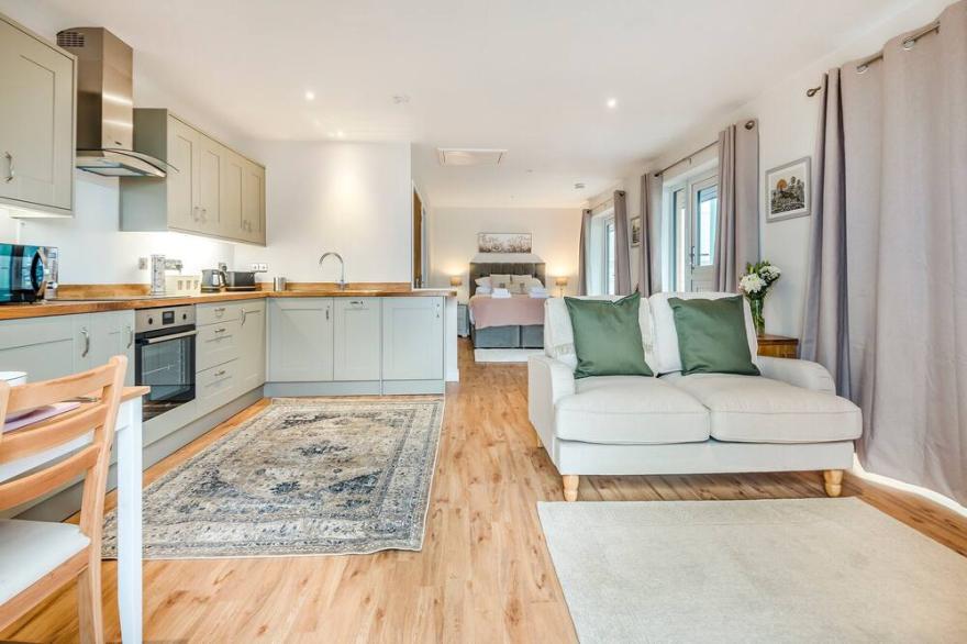 1 bedroom accommodation in Alderbury, near Salisbury