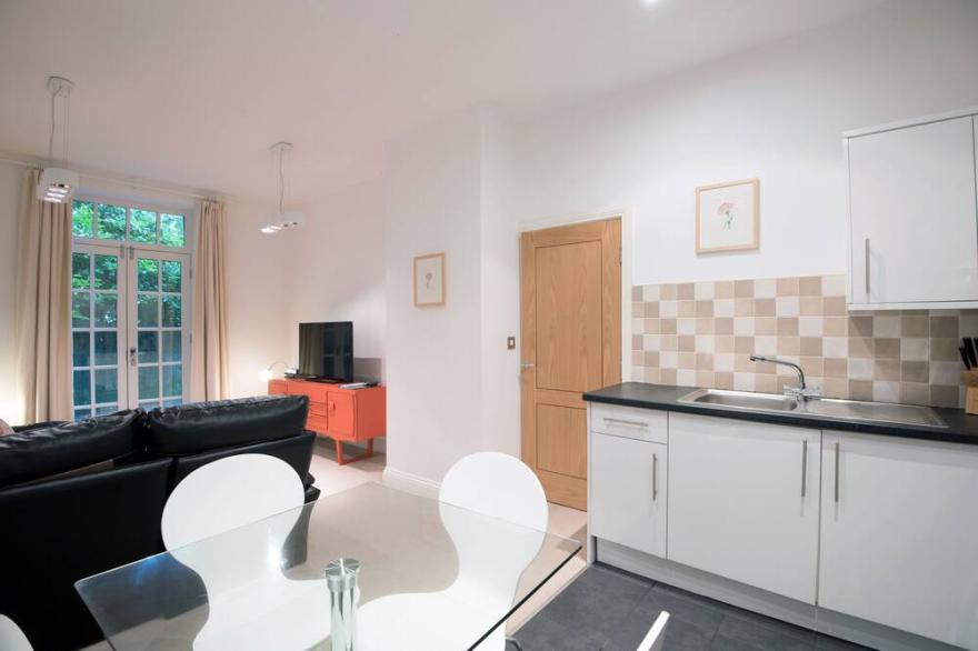 Apartment 2 The Grove minutes walk from Durham City Centre