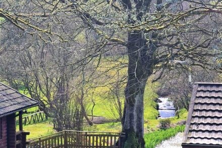 Ta Mill Hayloft Cottage in a Stunning Retreat