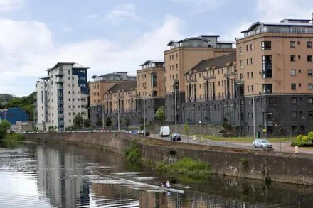 Great City Centre Apartment in Aberdeen, Scotland