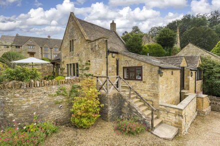 Apple Cottage is based in picturesque Snowhill and is not short of character.