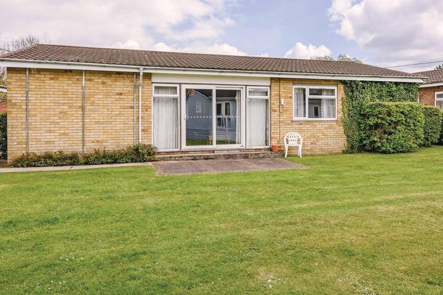 3 Bedroom Accommodation In Oulton Broad