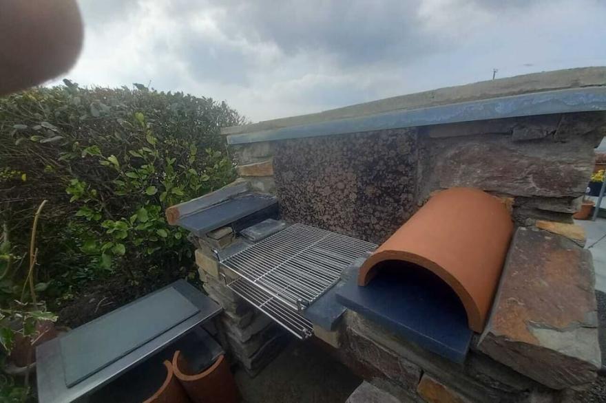 Cosy Rural Bungalow In Cornwall between Falmouth and Helston Nr Penryn Campus