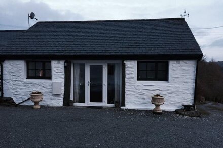 Impeccable 2-Bed Cottage near Betws y Coed