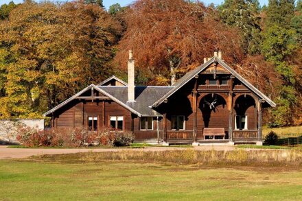 The Wooden House - Glenferness Estate