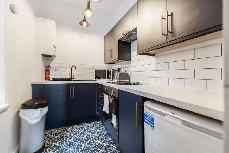 Emerald Suite By Sasco Apartments