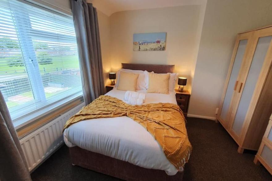 Amazing 3 Bedroom House with Garden in Blyth