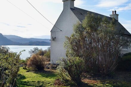 2 bedroom accommodation in Inveralligin, near Torridon