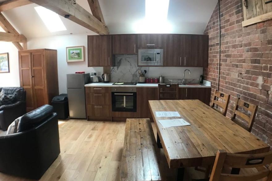 ryton grange church barn sleeps 5 - sleeps 5 guests  in 2 bedrooms
