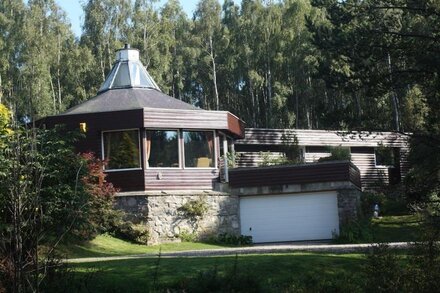 Spey Lodge - Secluded Home in the Cairngorms