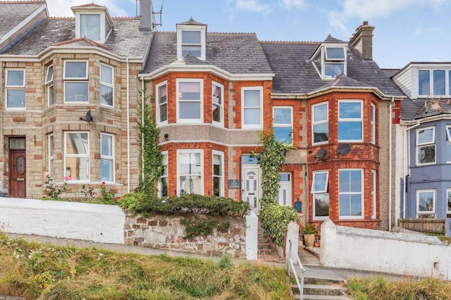 5 Bedroom Accommodation In Newquay