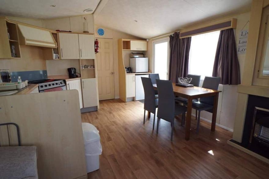 pets stay free 3 bedroom caravan at heacham beach