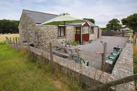 Maytree Cottage in the beautiful Cowbridge