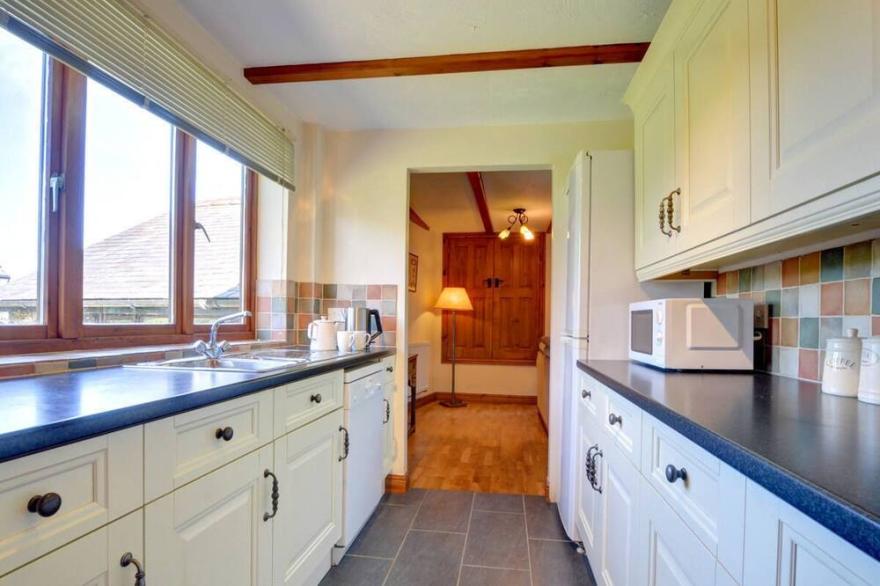 1 Derw Cottages in the beautiful Caersws