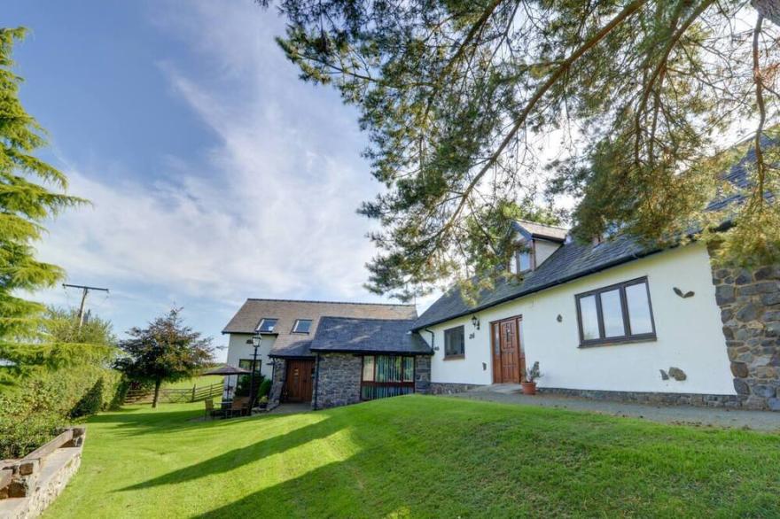 1 Derw Cottages In The Beautiful Caersws