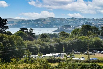 Tan Y Bryn Bach in the beautiful Pwllheli