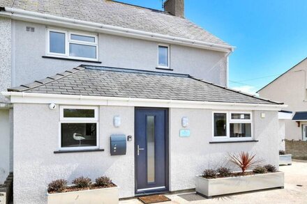 16 Maes Gwydryn in the beautiful Pwllheli