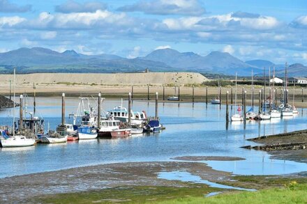 7 Marina Cottages in the beautiful Pwllheli