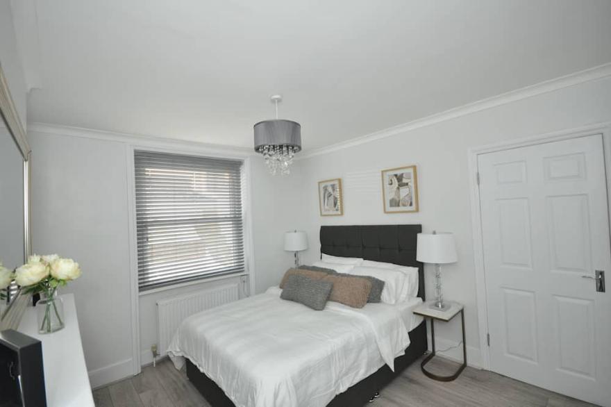 Lovely flat in Shepherds Bush  with Garden