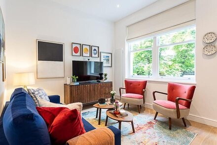 Stunning Earls Court Flat