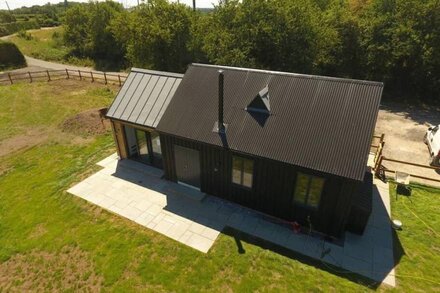 Rustic 1-bed holiday home in Suffolk countryside