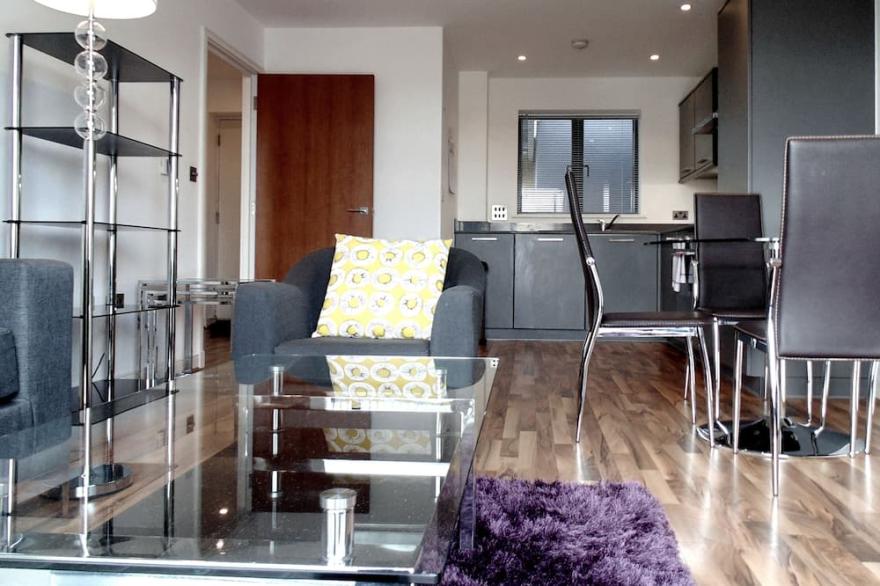 Still Life King's Cross One Bedroom Apartment