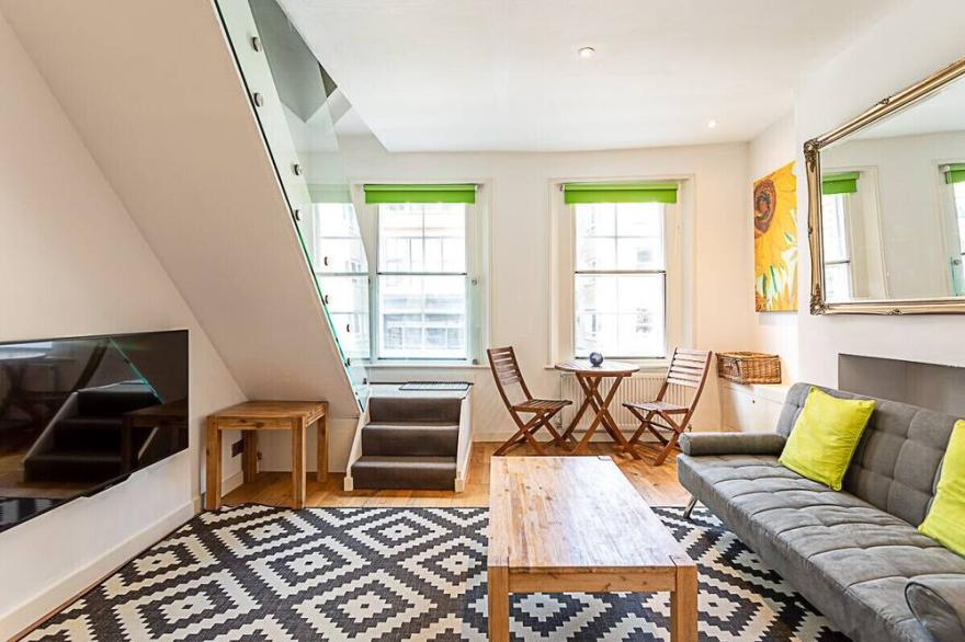 Farringdon Leo Loft