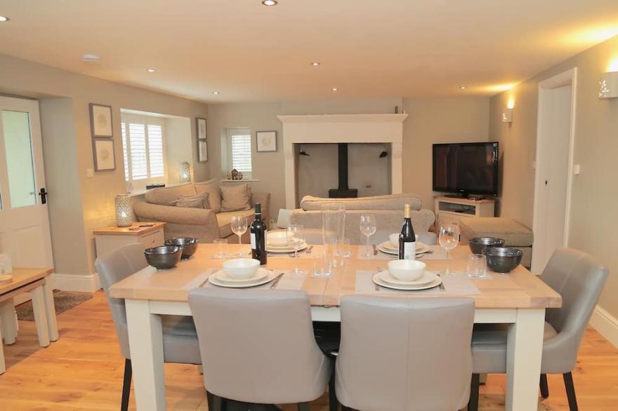 The Old Post Office Barbon Near Kirkby Lonsdale Stunning Two Bedroom Cottage.