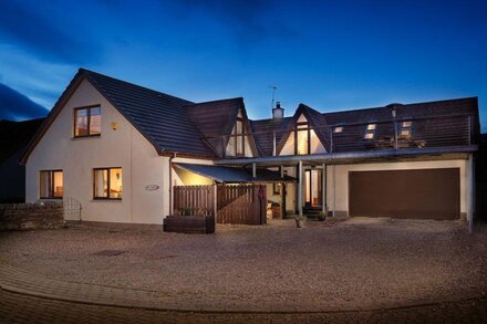 The Shambles - Aviemore lodge with hot tub and bbq hut