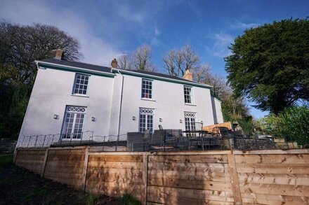 Fernhill House, Detached Georgian house with stunning views