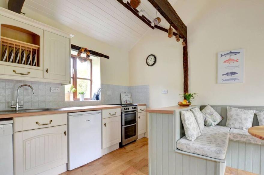 Swallow Cottage in Llanerchymedd