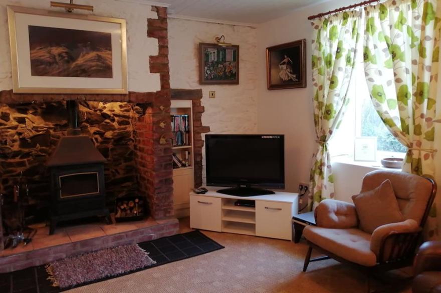 Traditional detached self-catering farmhouse with modern comforts.