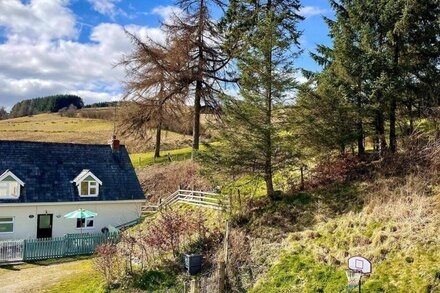 Cae'r Mynach Cottage