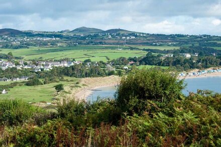 Tyddyn Talgoch Isaf in the beautiful Pwllheli