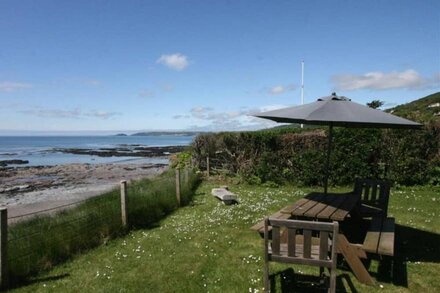 Old Coastguard Cottage is one of the iconic beachside properties in Downderry and has uninterrupted sea views