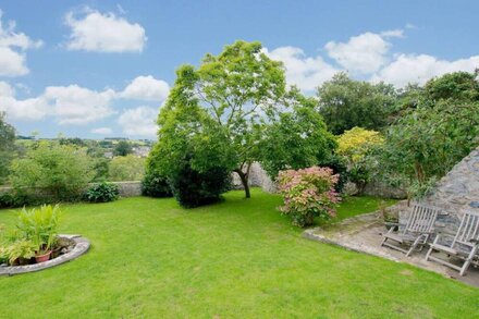 Clynderwen House in the beautiful Pembroke