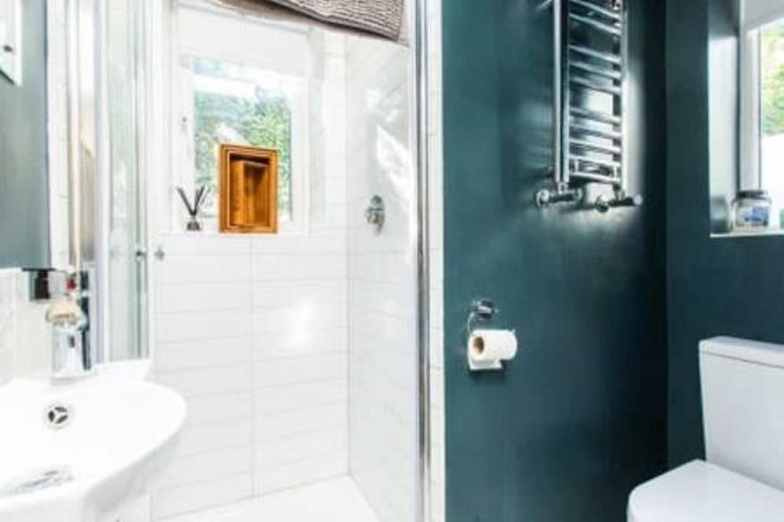 Luxury 4BDR cottage right in the heart of Brighton