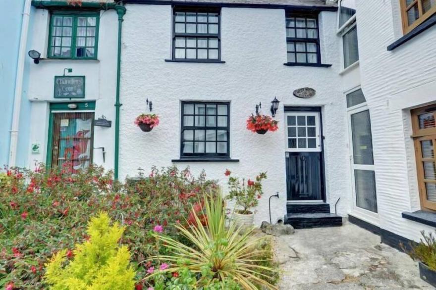 Vacation Home Price Cottage In Looe - 3 Persons, 2 Bedrooms