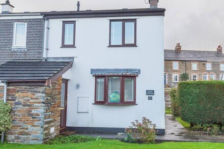 Little Sidings, a pretty, semi detached house in Wadebridge town