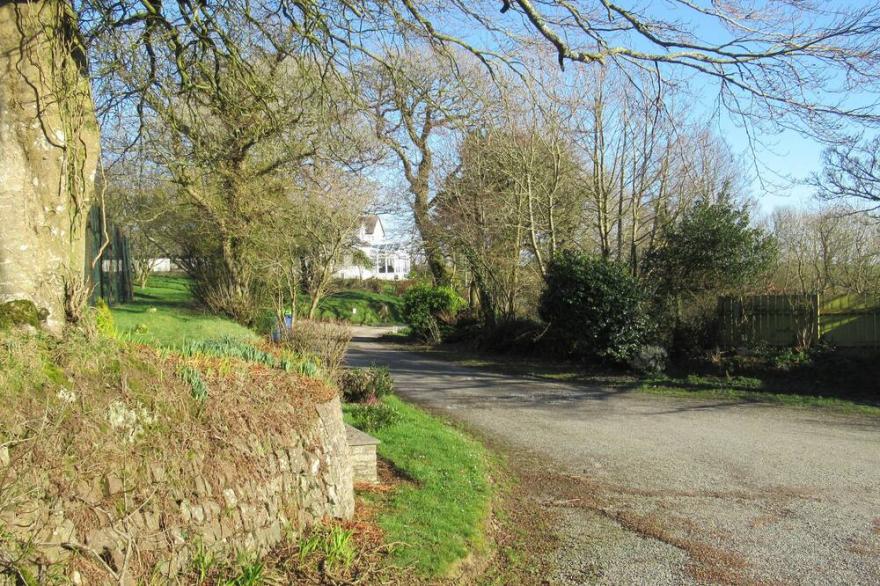 Linhay, character 1 bed 19th century cottage, peaceful location