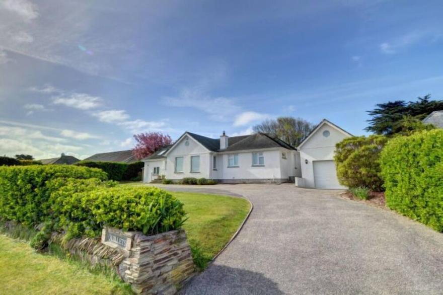 Vacation Home Trevose Estate In Wadebridge - Padstow - 9 Persons, 5 Bedrooms