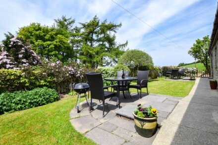 Vacation home Cwm Onnen in New Quay - 4 persons, 2 bedrooms