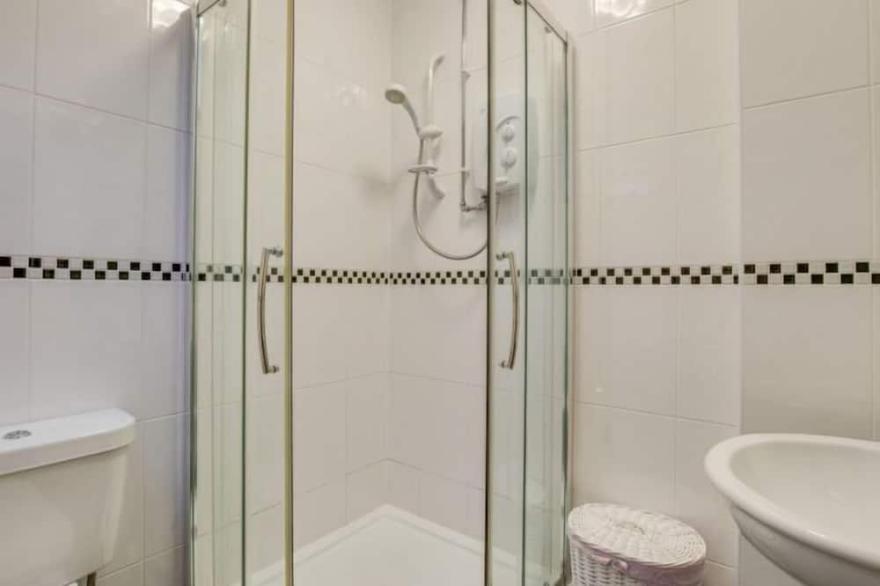 Vacation home Helyg in Aberystwyth - 6 persons, 2 bedrooms